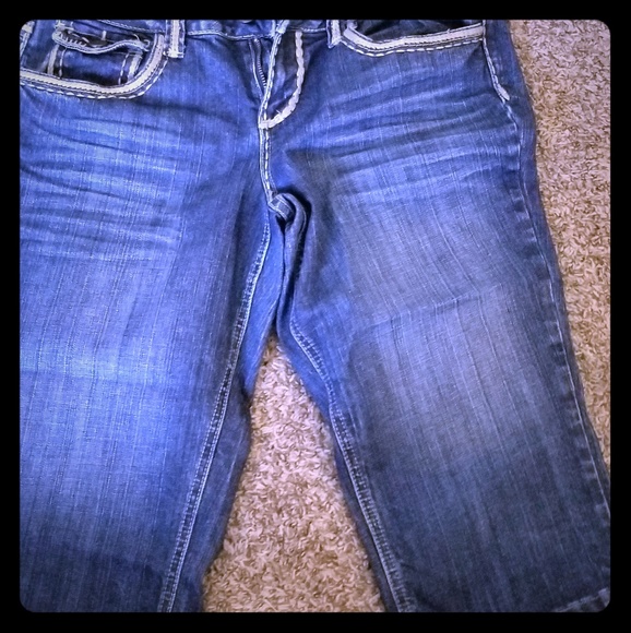 ZCO Jean's Capris - Picture 1 of 3